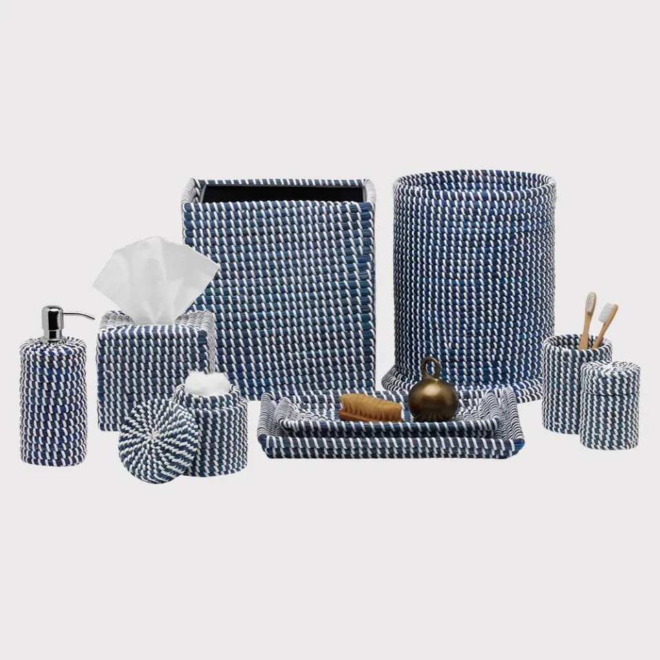Seagrass bathroom set – full handmade collection with trash bin, tissue box, soap dispenser, toothbrush holder, tray, and storage jars.