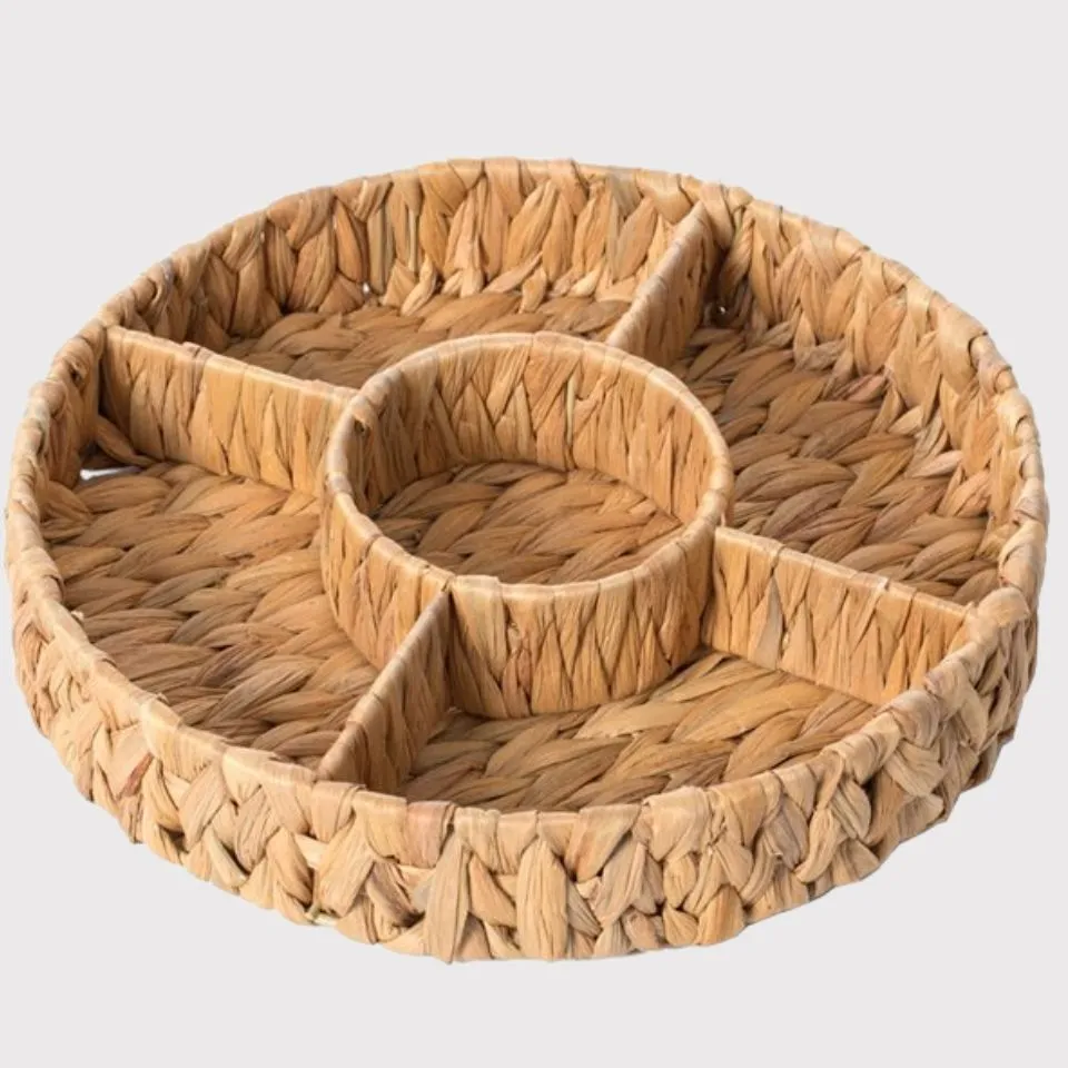Water hyacinth divided dip and chip tray with 5 compartments and central dip well – handmade natural weave.