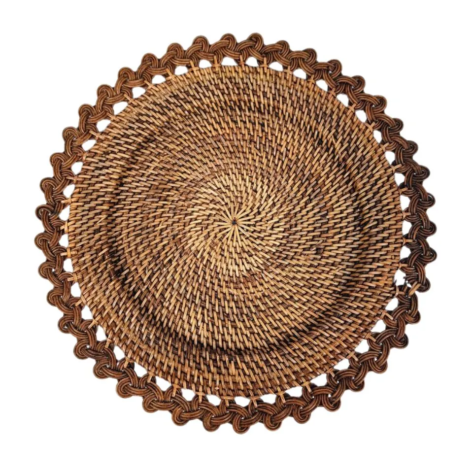 Rattan Charger Plate With Unique Weave Pattern Handicraft