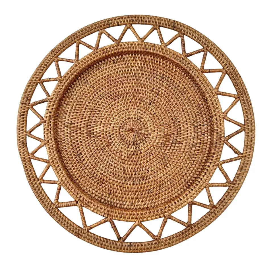Rattan Charger Plate With Unique Weave Pattern OEM