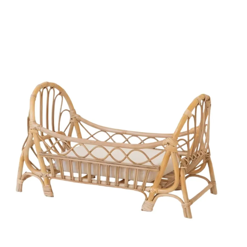 Rattan Doll Bed Short Lead Time