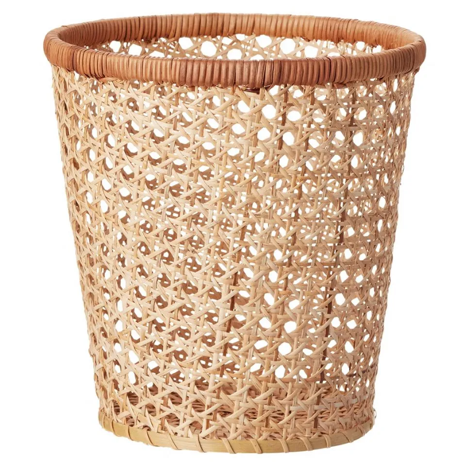 Round Rattan Trash Basket Fob