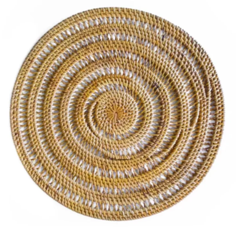 Handwoven Spiral Rattan Placemats Manufacturer