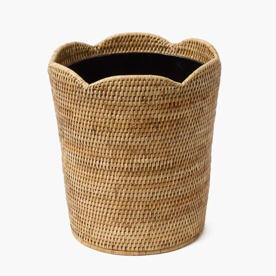 Scalloped edge rattan trash bin – high-end manufacturing by EHM
