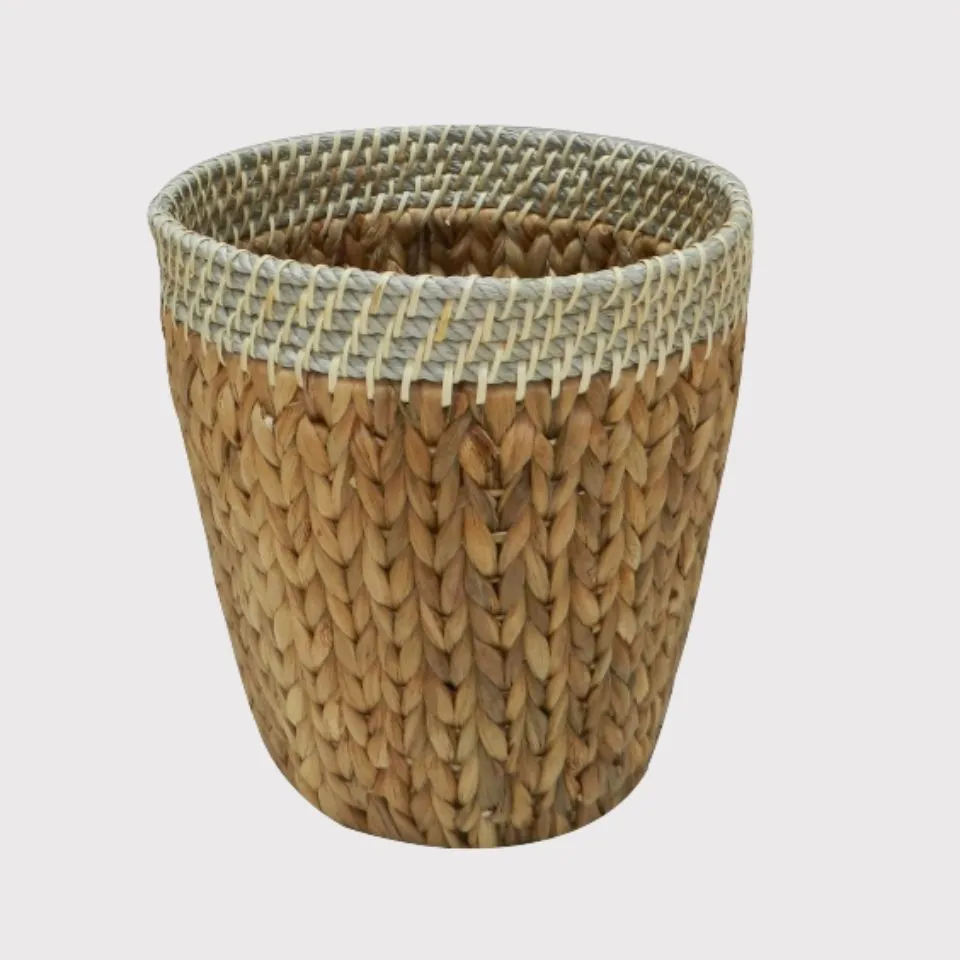 Water hyacinth trash bin with rope rim – sustainable manufacturing by EHM Vietnam