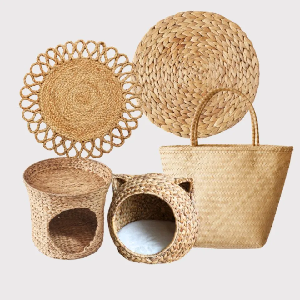 Handwoven water hyacinth set – sustainable luxury home and pet accessories by EHM.